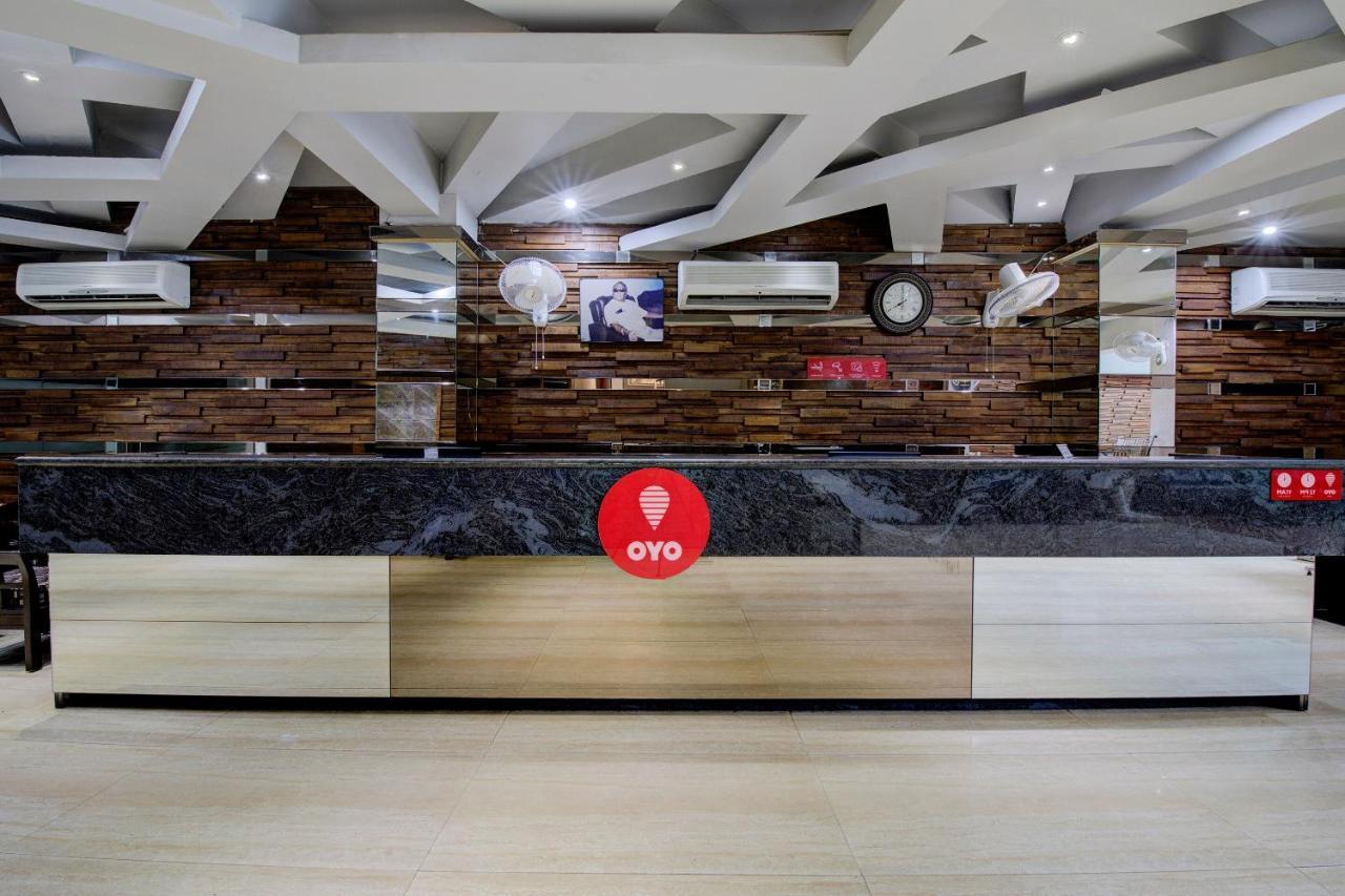 Oyo 1545 Hotel Shivani International Ahmedabad Exterior photo
