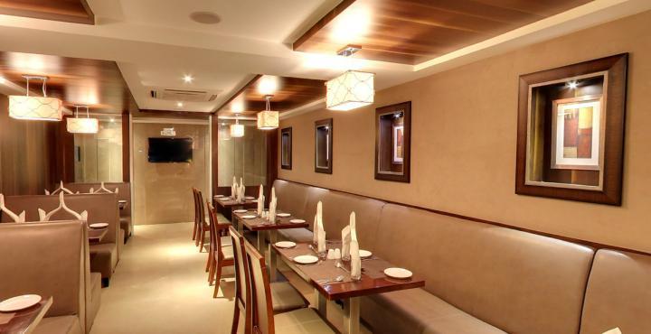 Oyo 1545 Hotel Shivani International Ahmedabad Exterior photo